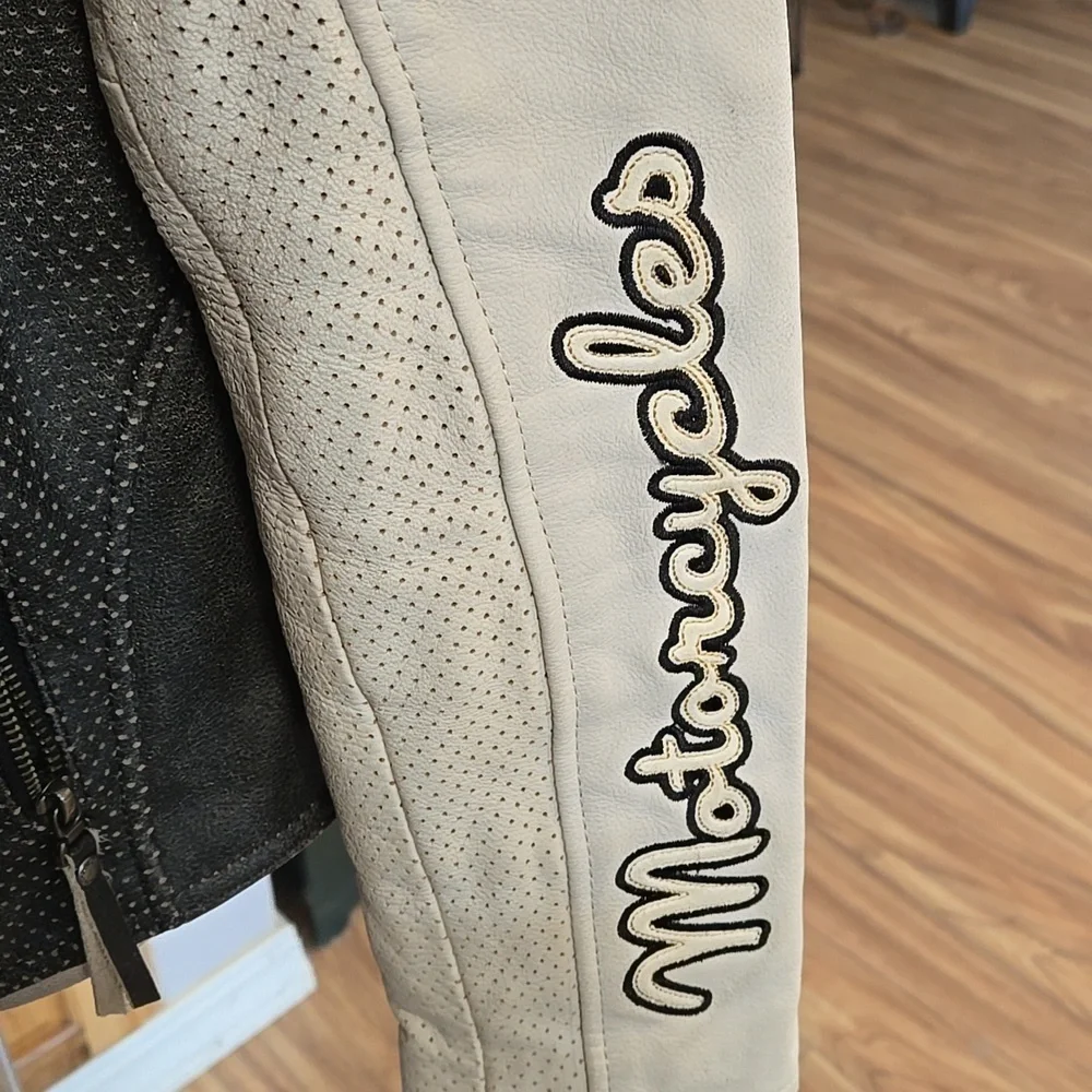 Harley-Davidson Leather Jacket Size 1W Unique Distressed Black Yellow Ivory - Picture 8 of 15